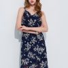 Long dress with waistband back