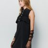 Satin collar button level sleeveless