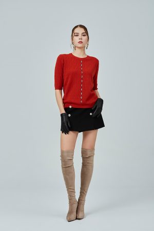 Bright diamond twist knit top