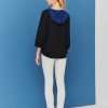 Two-tone bevel splicing asymmetrical hem hoodie