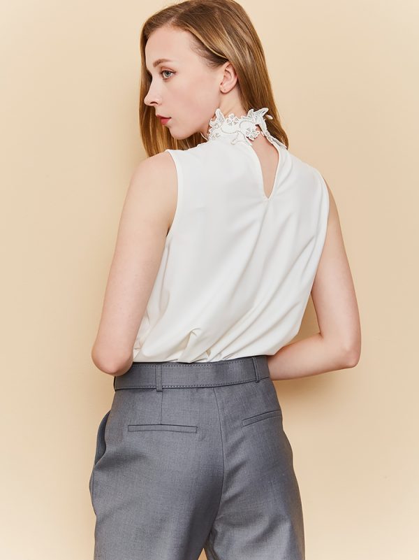 Solid color styling belt pants